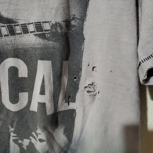 Calvin Klein Distressed Tee - Picture 2 of 5